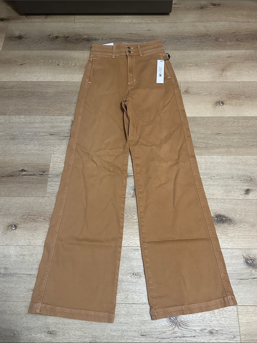 Joe’s Jeans Alana Wide-Leg High-Rise Jeans in Almond